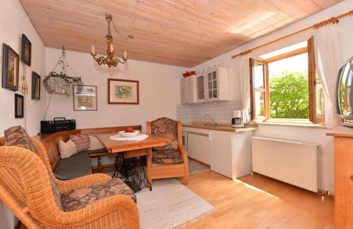 Bayerisch Eisenstein Apartment | Wohnung in Bayerisch Eisenstein mit Garten