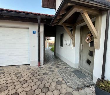 Waging am See Apartment | Wohnung mit Bergblick