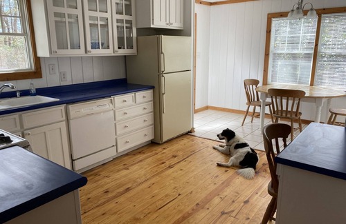 Lake Toxaway House | Wolf Ridge Retreat. Comfortable, peaceful retreat in the Blue Ridge Mountains