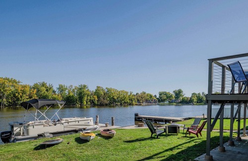 Fremont House | Wolf River Retreat - Sleeps 14