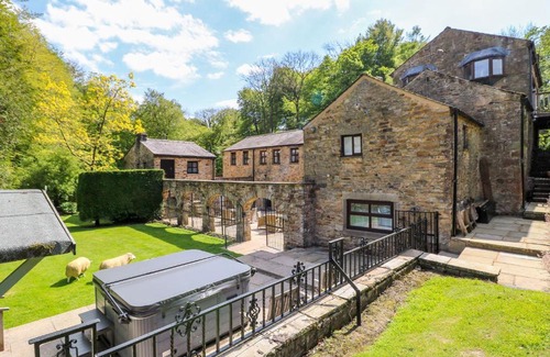 Preston House | Wolfen Mill