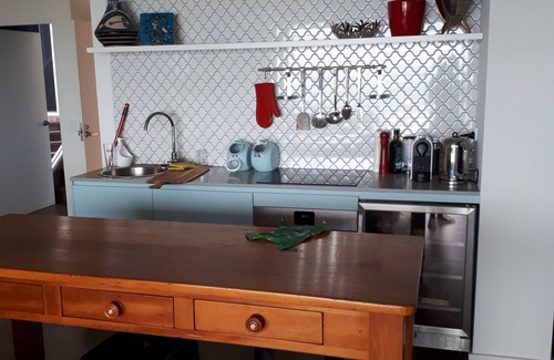 Bulli Tops House | Wombarra Beach House with Ocean views Pet friendlynSleeps 8
