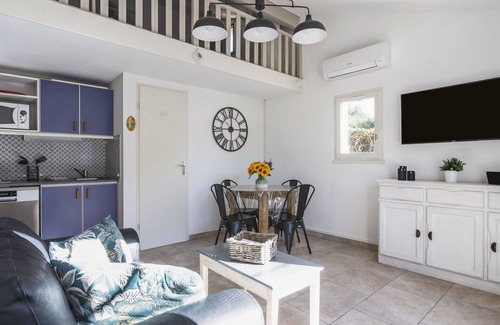 Maussane House | Wonderful villa for 4 people with A/C, pool, WIFI, TV, terrace and parking