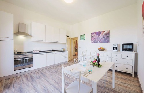 Castelfranco di Sotto House | Wonderful villa for 4 people with pool, WIFI, TV and patio