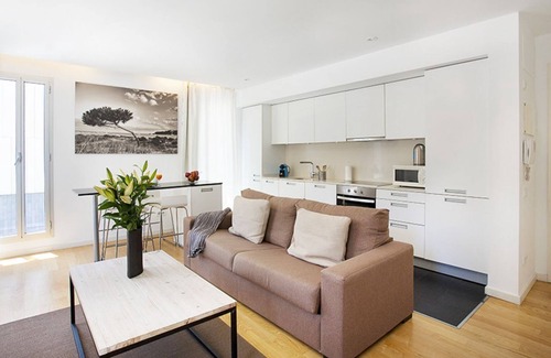 Poblenou House | Wonderful 1 bedroom apartment front of the Beach