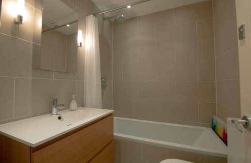 Cantelowes Apartment | Wonderful 2 Bedroom in Quiet Area near Camden Square