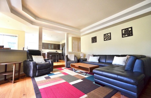 Kennydale House | Wonderful 3-bedroom house in Renton, 15 min from Seattle, 2 min to Coulon Park