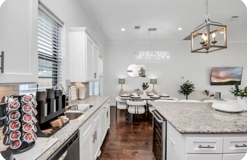 Woodlake - Briar Meadow House | Wonderful 3-bedroom townhome with AC in Houston