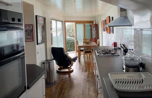 Broughty Ferry House | Wonderful 3BD Holiday Home in Broughty Ferry