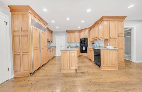 East Memphis House | Wonderful 4-bedroom house with AC, Game room, Backyard and Grill at Memphis