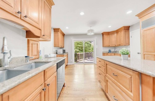 East Memphis House | Wonderful 4-bedroom house with AC, Game room, Backyard and Grill at Memphis