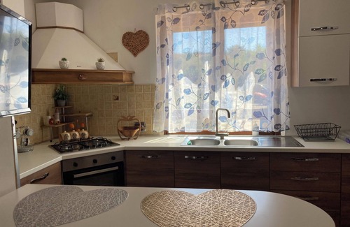 Lake Bracciano House | Wonderful apartment in villa with swimming pool in Bracciano