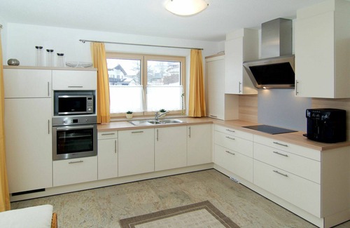 Ramsau im Zillertal House | Wonderful villa for 10 guests with WIFI, TV, terrace, pets allowed and parking