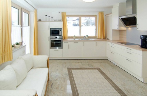 Ramsau im Zillertal House | Wonderful villa for 10 guests with WIFI, TV, terrace, pets allowed and parking