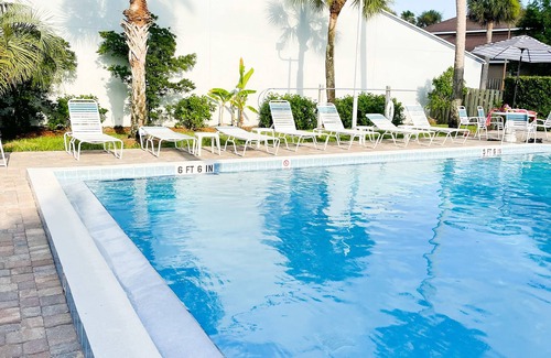 St. Augustine Beach Condo | Wonderful Beachside Condo in St. Augustine Beach!