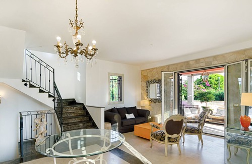 Caucana-finaiti-casuzze-finaiti Nord Villa | Wonderful charming villa, with large swimming pool and next to the beach