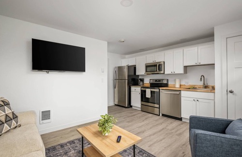 Rockaway Beach Condo | Wonderful Coastline Setting, Pet Friendly, Seconds to Beach, Community Fire-Pit, Volleyball - Unit 5