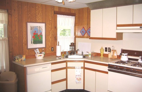North Falmouth House | Wonderful Family Home within walking distance to Megansett Beach
