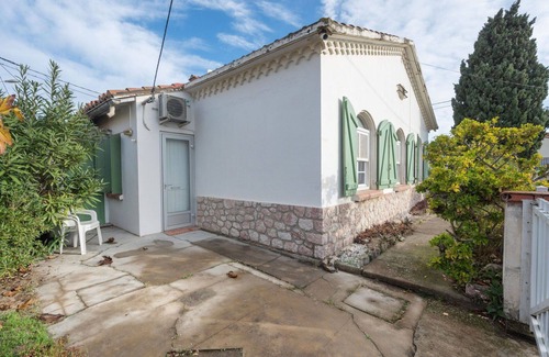 Le Grand Large House | Wonderful private villa for 6 guests with A/C, WIFI, TV, pets allowed and parking