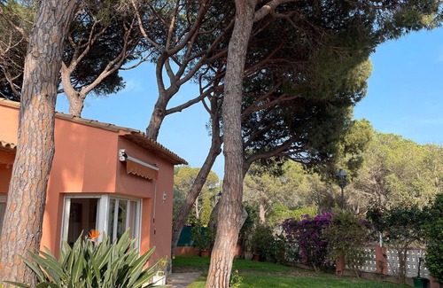 Mont-Ras House | Wonderful Holiday Home Rocaclara