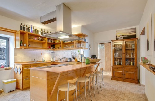 La Asomada Ski Chalet | Wonderful House Pure La Asomada with Incredible Sea Views, Wi-Fi