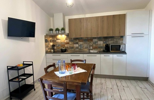Castellina Marittima House | Wonderful private villa for 4 people with A/C, WIFI, TV, patio, panoramic view and parking