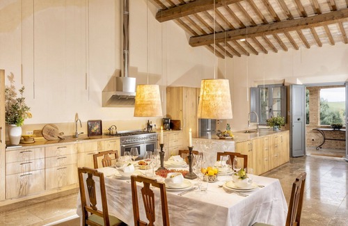 San Giovanni d'Asso Villa | Wonderful private villa with WIFI, A/C, private pool, TV, patio, panoramic view, close to Montalcino