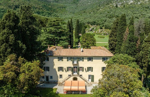 San Lorenzo a Vaccoli Villa | Wonderful private villa with A/C, WIFI, private pool, TV, patio and panoramic view, close to Lucca