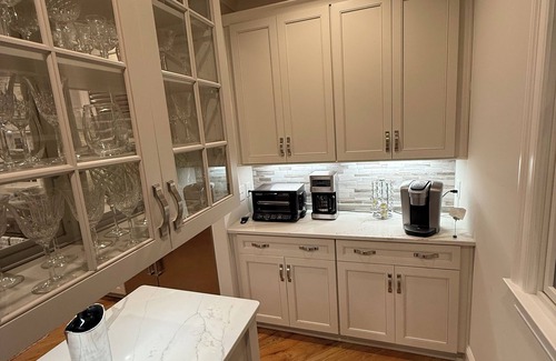 Lake Oconee House | Wonderful Lake Oconee Cottage in Great Waters of Reynolds with Beautiful Views!