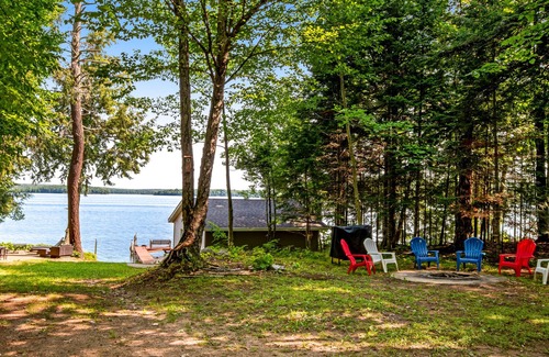 Phelps House | Wonderful Lakeside Retreat with Large Deck, Firepit, & Starlink Internet