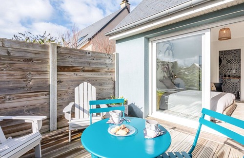 Bretteville-sur-Ay House | Wonderful private villa for 6 people with WIFI, TV, terrace and pets allowed