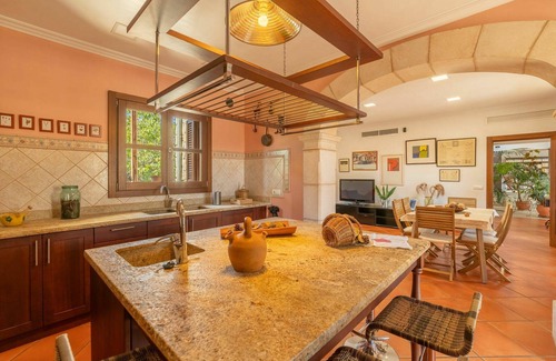 Mancor de la Vall Villa | Wonderful private villa with private pool, hot tub, A/C, WIFI, TV, patio and panoramic view