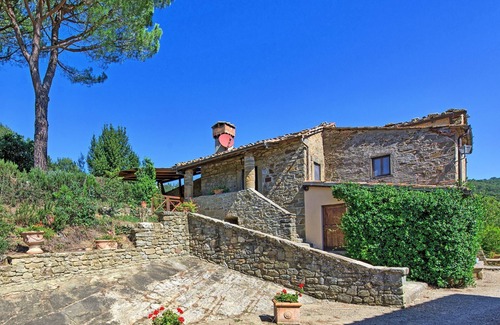 Greve in Chianti Villa | Wonderful private villa for 6 people with private pool, A/C, WIFI, TV, patio and panoramic view