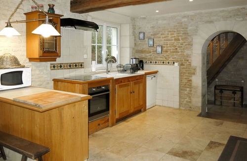 Cambes-en-Plaine House | Wonderful private villa for 6 guests with WIFI, TV, terrace, pets allowed and parking