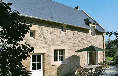 Cambes-en-Plaine House | Wonderful private villa for 6 guests with WIFI, TV, terrace, pets allowed and parking