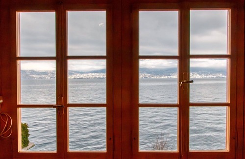 Aran House | Wonderful private villa for 8 people with TV, terrace, panoramic view and parking