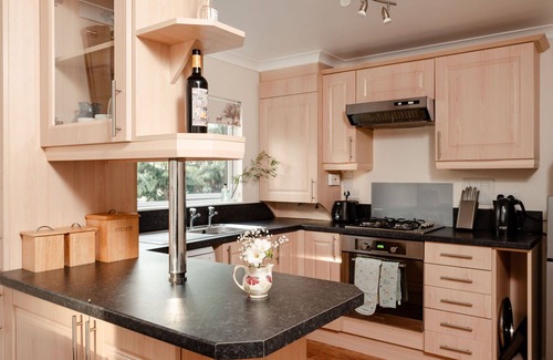 Cullachie House | Wonderful private villa for 4 people with WIFI, TV, patio, pets allowed and panoramic view