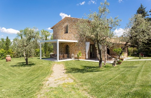 Gambassi Terme Villa | Wonderful private villa with WIFI, A/C, private pool, TV, terrace, parking, close to San Gimignano
