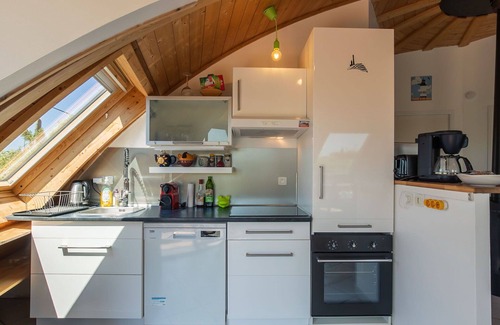 Plouguerneau House | Wonderful private villa for 2 guests with TV, terrace and parking
