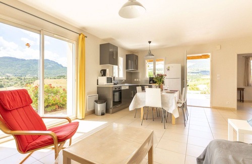 Sainte-Jalle House | Wonderful private villa for 6 guests with WIFI, private pool, TV, terrace, pets allowed and park.