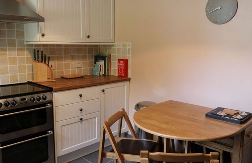 Breakish House | Wonderful private villa for 4 people with WIFI, TV, patio and pets allowed