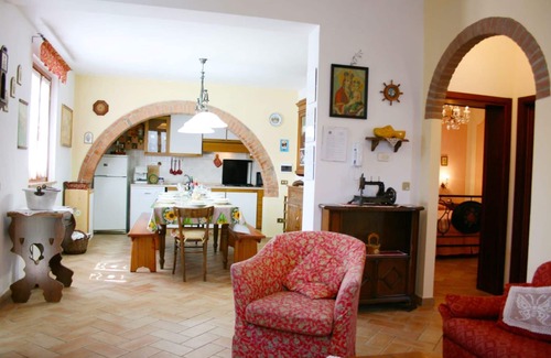 Montepulciano Villa | Wonderful private villa for 9 people with private pool and TV