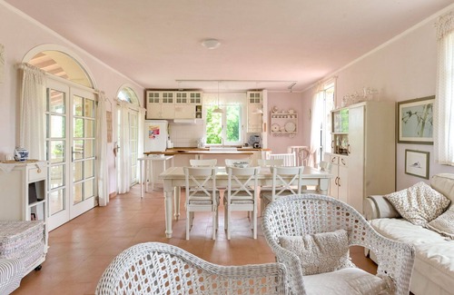 Roccastrada House | Wonderful private villa for 6 guests with A/C, WIFI, TV, patio, pets allowed and panoramic view