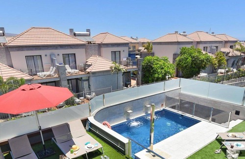Costa Meloneras House | Wonderful private villa for 8 guests with private pool, WIFI, A/C, TV, pets allowed and parking