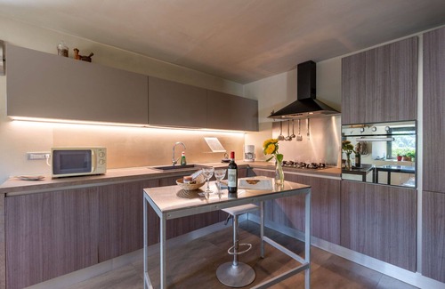 Bossolasco House | Wonderful private villa for 6 guests with WIFI, private pool, TV, patio, pets allowed and parking