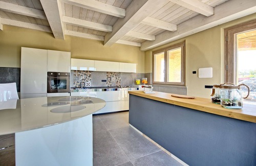Peccioli Villa | Wonderful private villa with WIFI, private pool, A/C, TV, patio, panoramic view and parking
