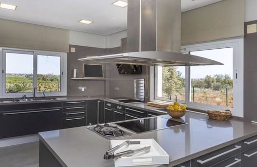 Peniscola Villa | Wonderful private villa for 12 people with private pool, A/C, WIFI, TV, patio and pets allowed