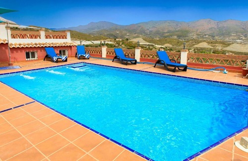 Salobrena Villa | Wonderful private villa for 8 guests with private pool, A/C, WIFI, TV, terrace and parking