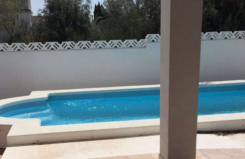 Alcanar House | Wonderful private villa for 9 people with private pool, internet, balcony and parking