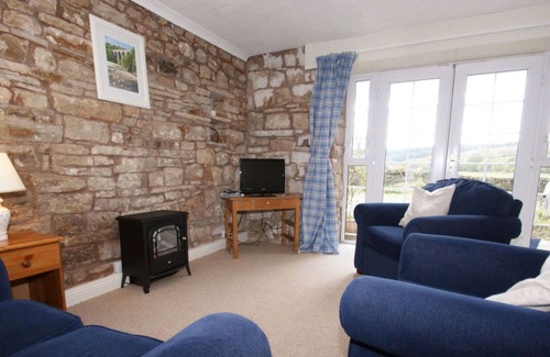 Greenhead House | Wonderful private villa for 4 people with WIFI, TV and parking